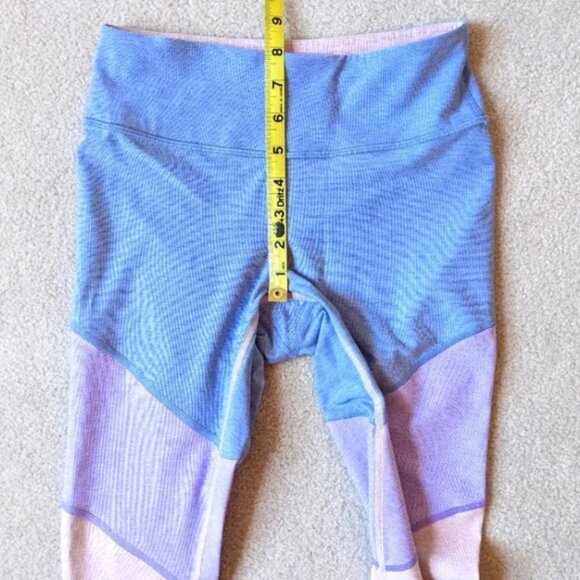Outdoor Voices color block 7/8 springs leggings NWT Size xs - Picture 8 of 11
